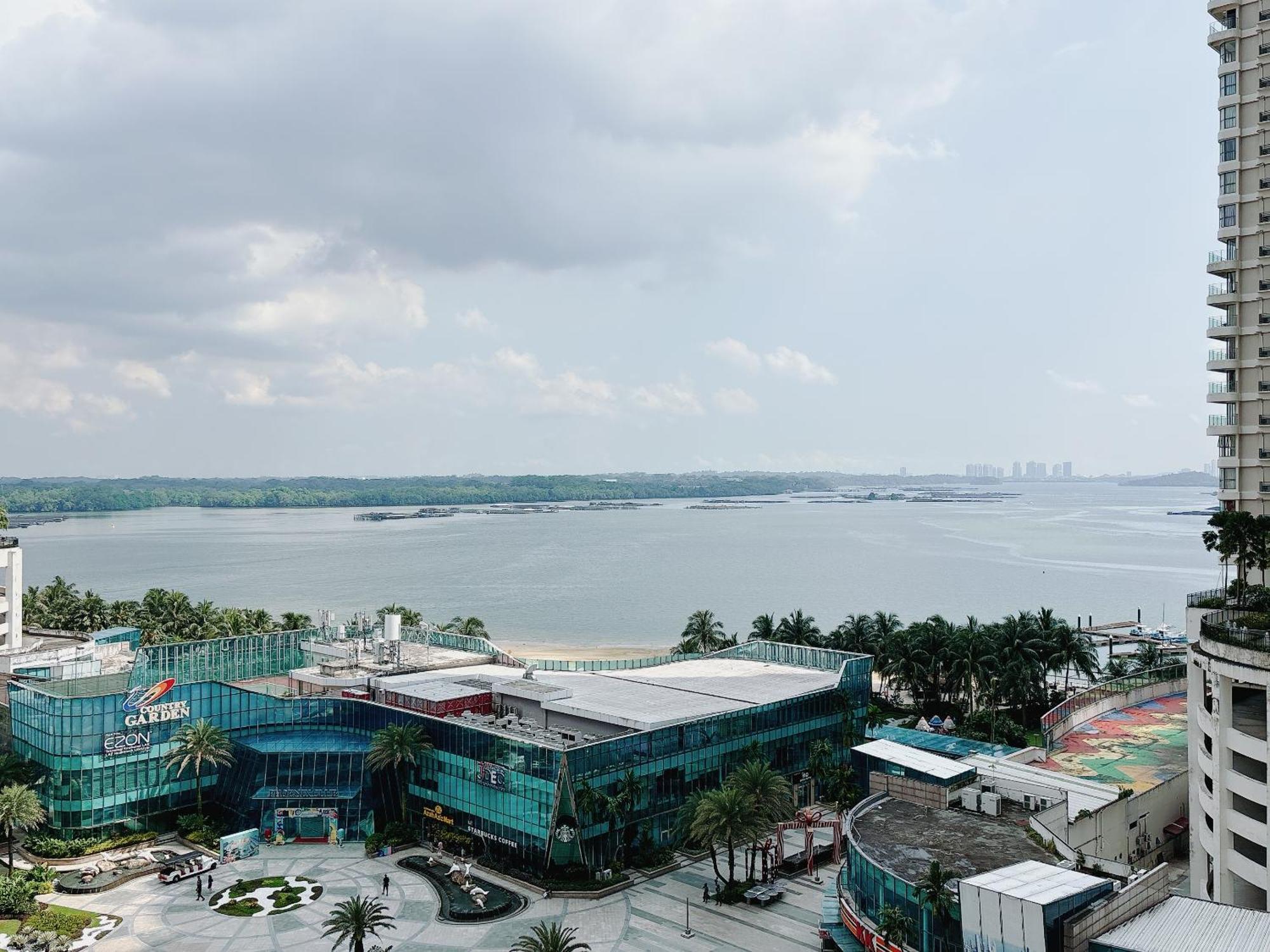 Sea View Country Garden Danga Bay By Lionsbay Apartment Johor Bahru Room photo